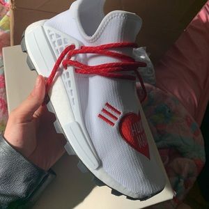 Human races men size 8